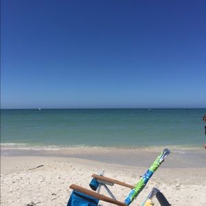 Meet your Posher, Naomi